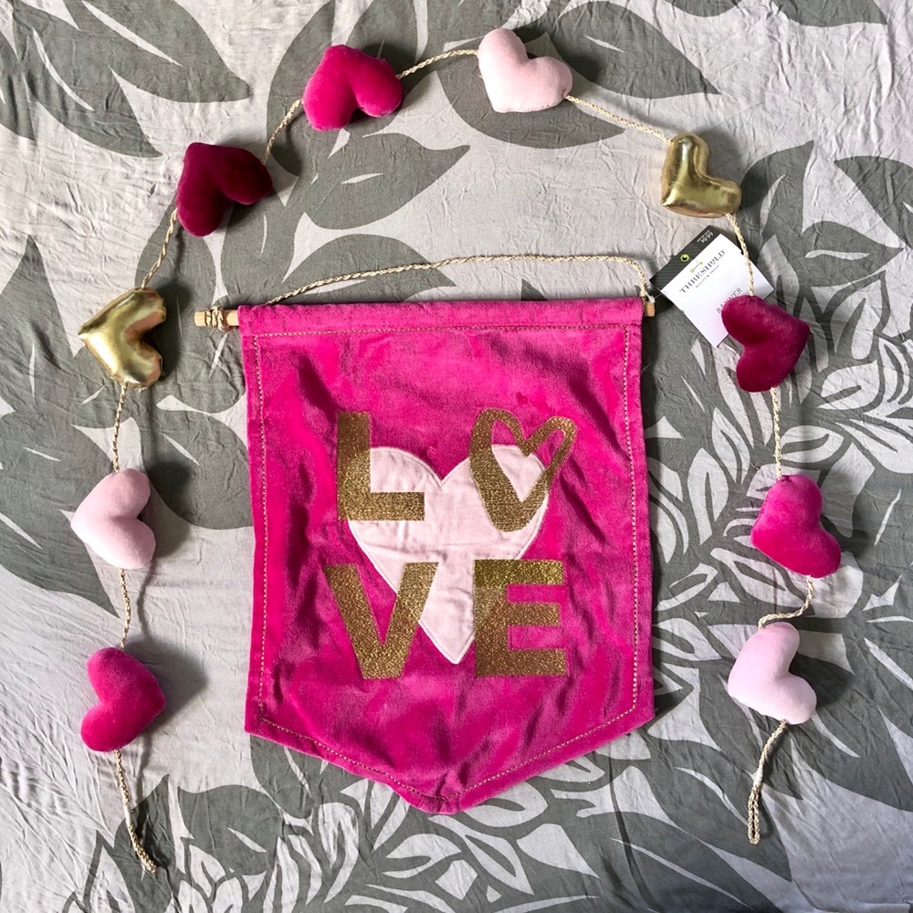 Valentines wall decor